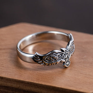 Celtic Knot Ring - Raven