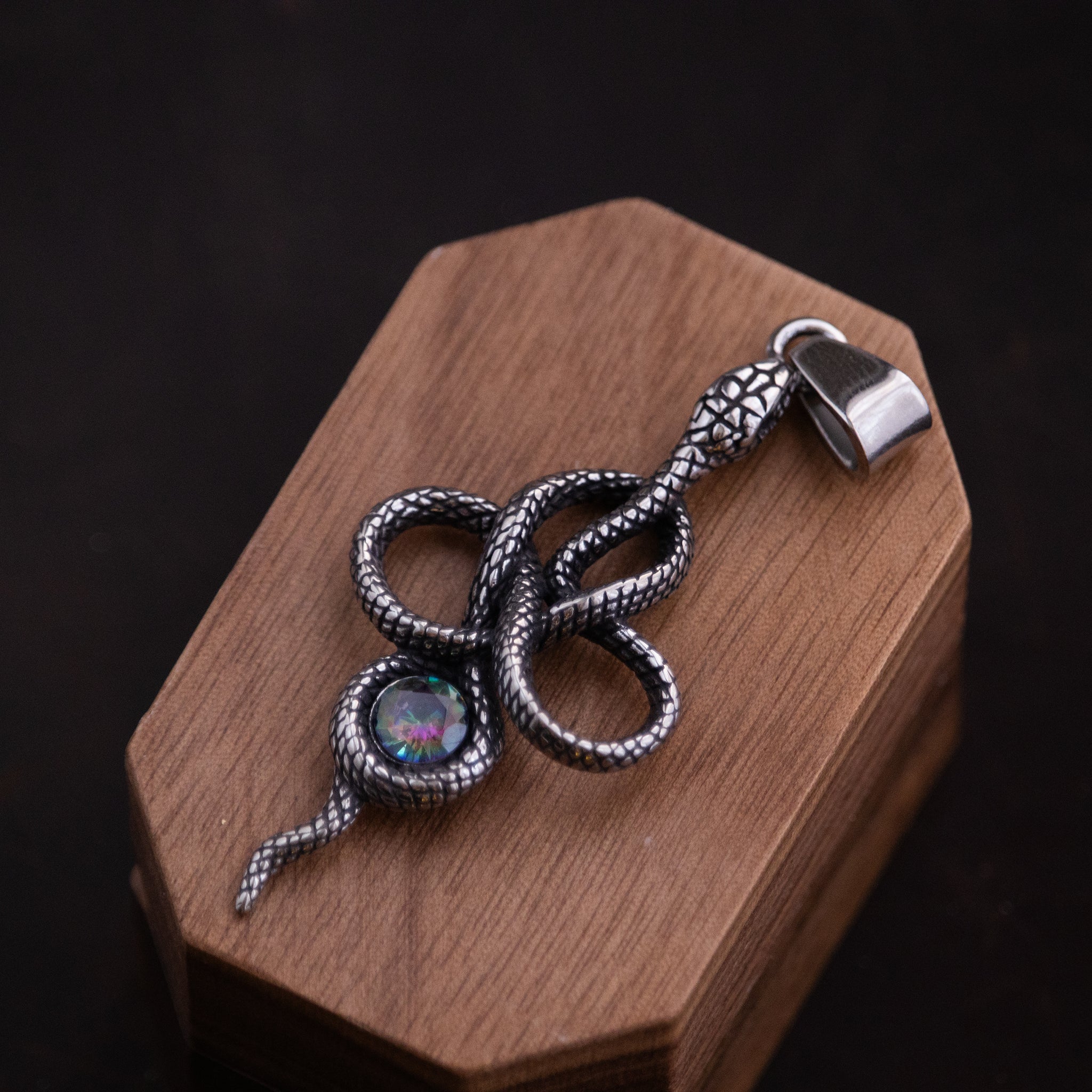 Gothic Necklace - Gem Snake