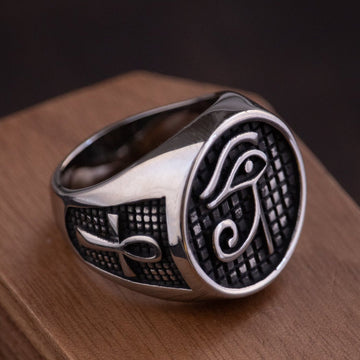 Egypt Signet Ring - Horus
