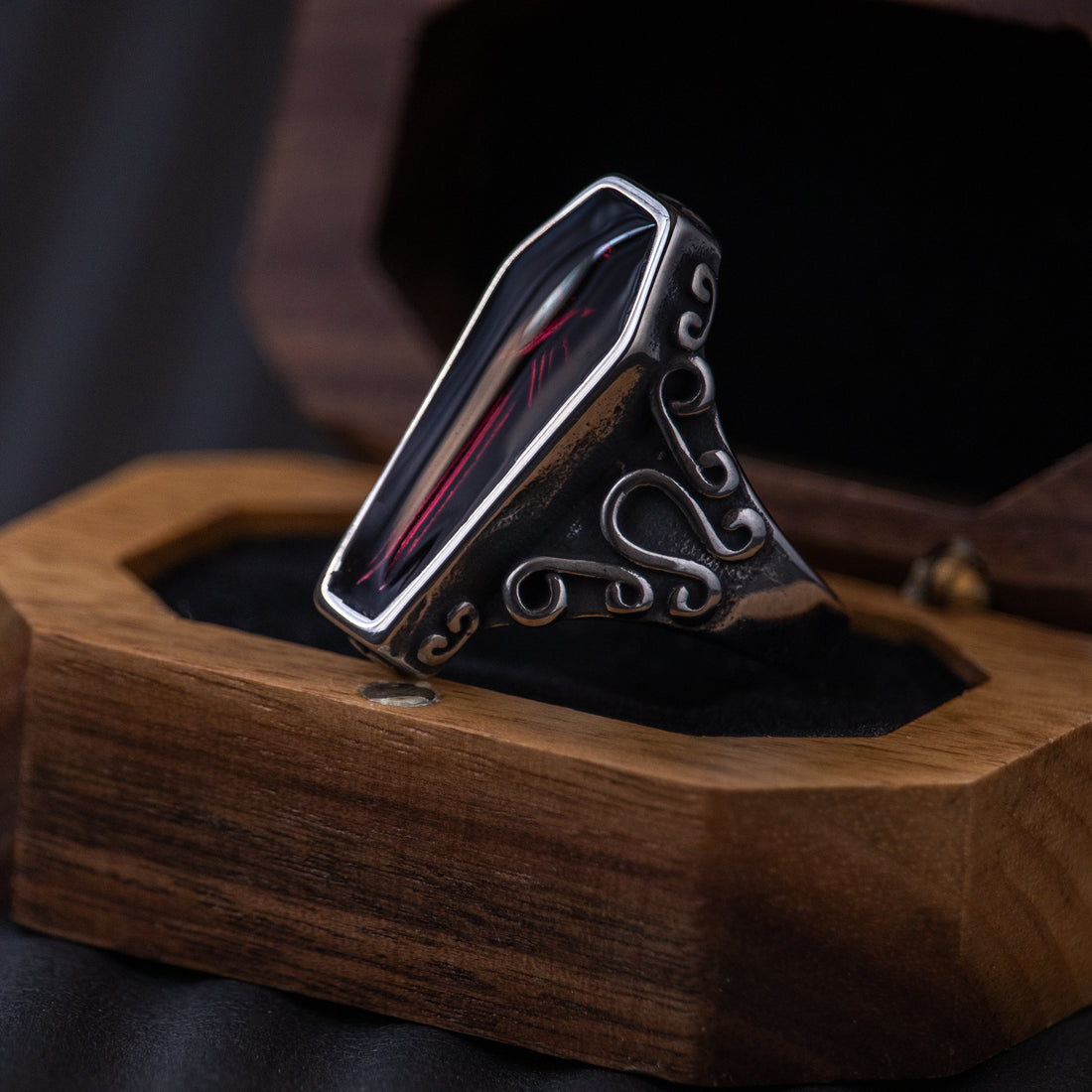 Gothic Ring - Coffin Guardian